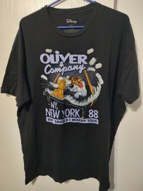 Oliver And Company Tee
